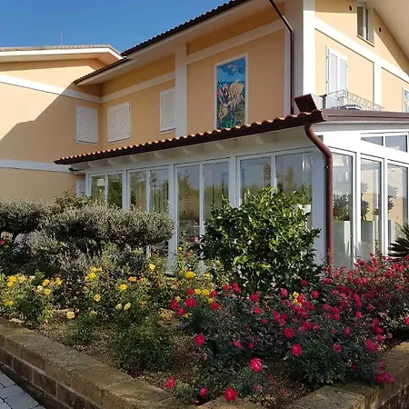 Residenza Delle Grazie Bed & Breakfast 4*