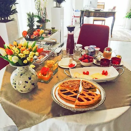 Residenza Delle Grazie Alojamento de Acomodação e Pequeno-almoço Cossignano