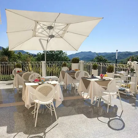 Bed & Breakfast Residenza Delle Grazie 4*