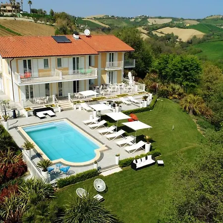 Residenza Delle Grazie 4*