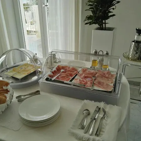 Residenza Delle Grazie 4* Cossignano