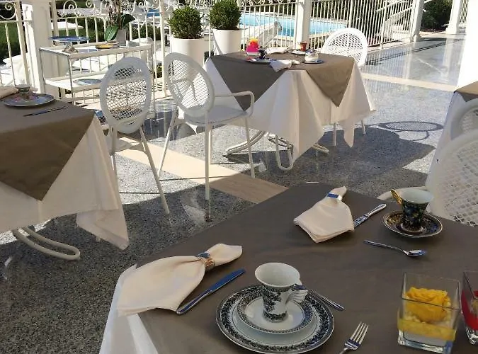 Residenza Delle Grazie Oda ve Kahvaltı 4*